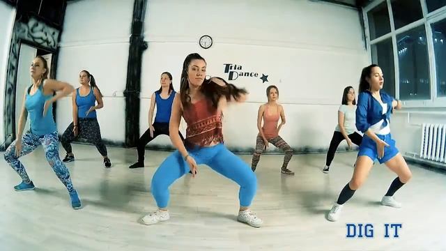 DANCEHALL FEMALE STYLE| SPECIAL COURSE FOR BEGINNERS | IRA ZBRAILOVA
