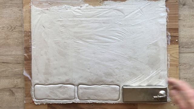 Простейший способ как сделать плитку-кирпичики из гипса дома самому смотреть онлайн