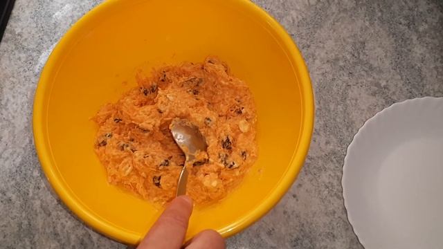 ПОЛЕЗНЫЙ И БЫСТРЫЙ САЛАТ ИЗ МОРКОВИ смотреть онлайн