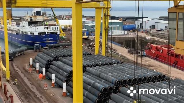 Погрузка труб на судна смотреть онлайн
