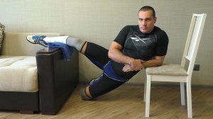 Приведение ноги лёжа на боку: техника и нюансы