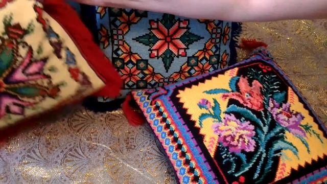 Вышивка крестом. Подушки. Прикладная вышивка. смотреть онлайн