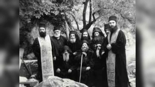 Б.17(ч.2) Старец Ефрем Аризонский "Беседы и письма". О молитве и трезвении. смотреть онлайн
