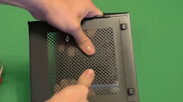 Unboxing CHIEFTEC mini ITX IX-01B смотреть онлайн