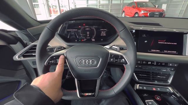 Audi RS e-tron GT 2022 смотреть онлайн