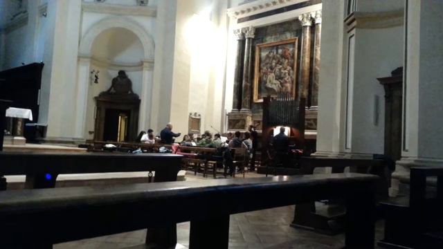 Assisi rehearsal concert in the Cathedral San Rufino смотреть онлайн