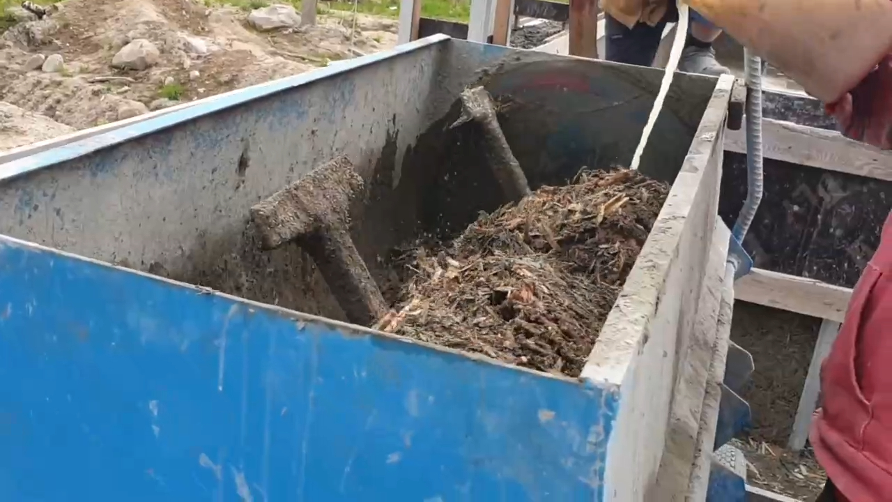 Строю дом из Арболита - Из щепы и цемента.Часть 1 Глаза боя... смотреть онлайн