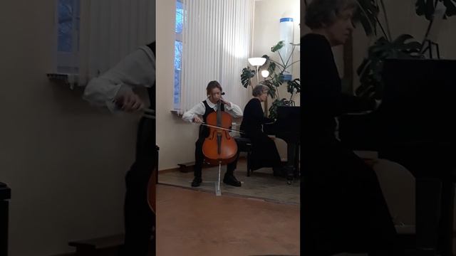 В. Солтан "Элегия". Виолончель, Людмила П. смотреть онлайн