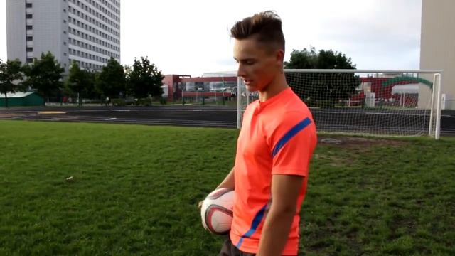 Базовые элементы в футбольном фристайле / The basic elements of the football freestyle смотреть онлайн