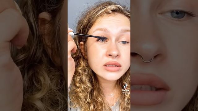 Тушь за копейки ?МЕГА ОБЪЁМ смотреть онлайн