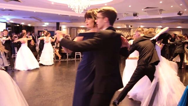 Debutante Ball 2019. Tango with parents. Танго с родителями смотреть онлайн