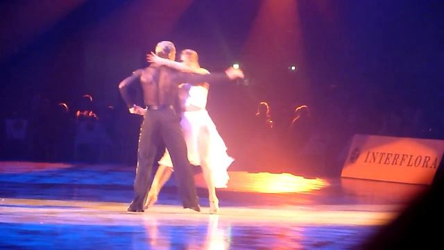Riccardo COCCHI - Yulia ZAGORUYCHENKO -- USA--La Danse fait son show 2014 смотреть онлайн