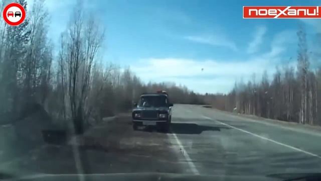 Жесткие аварии на дорогах мира. Страшные ДТП. Невнимательные водители. Это не для слабонервных! смотреть онлайн