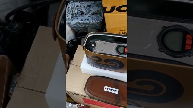 Распаковка автокомпрессора Berkut 2M для vw t4 смотреть онлайн
