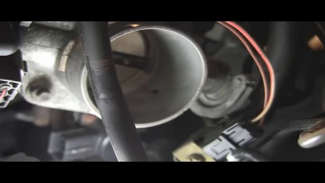 How to Clean or Change EGR Valve: Mazda Protege Example смотреть онлайн