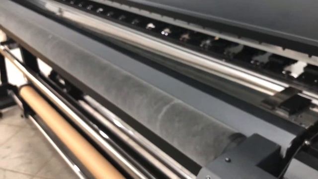 Mimaki TX300P-1800 - классика текстильных плоттеров смотреть онлайн