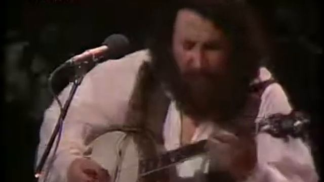 Carrickfergus - Barney McKenna & the Dubliners смотреть онлайн