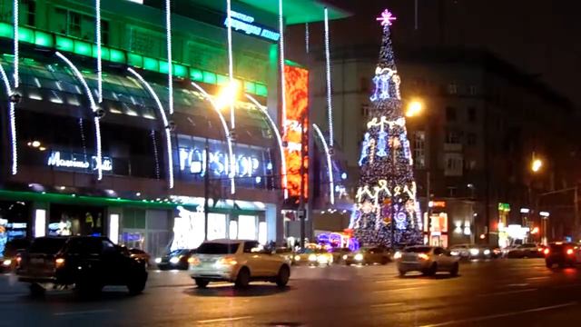 Новый год в Москве смотреть онлайн