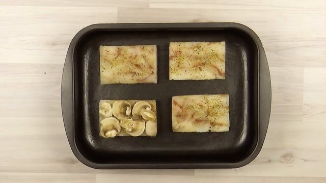 ЗАПЕЧЕННАЯ РЫБА с шампиньонами, морковью и сыром | Быстрый ужин | FoodLove