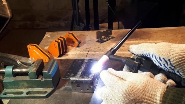 ANDELI MCT-520DPL. Ч40. TIG-сварка. Линза. Варю НЕРЖАВЕЙКУ, купленную в скобяных товарах. COLDсварк