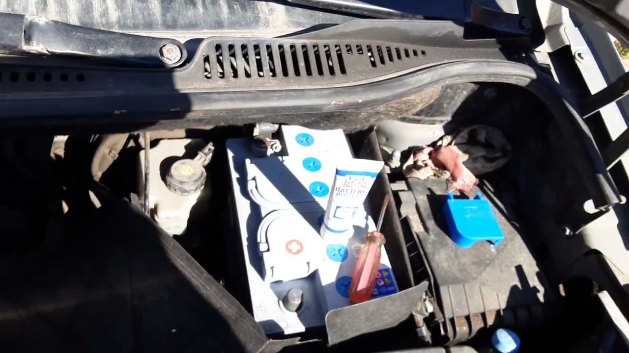 Легкий запуск двигателя автомобиля в любую погоду - используем смазку для электроконтактов смотреть онлайн