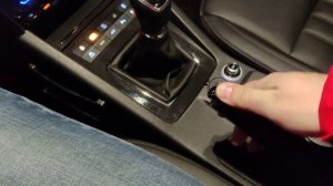 Неисправный ручник Октавия А7