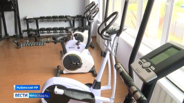 Две школы Рыбинского района удивили пришедших после каникул учеников смотреть онлайн