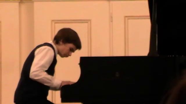 Жарихин Дмитрий. Бах 1т ХТК прелюдия и фуга До мажор.Черни этюд оп.740 №13. смотреть онлайн