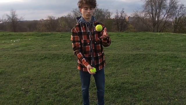 КАК НАУЧИТЬСЯ ЖОНГЛИРОВАТЬ(Самый Быстрый Способ в 3 Шага)