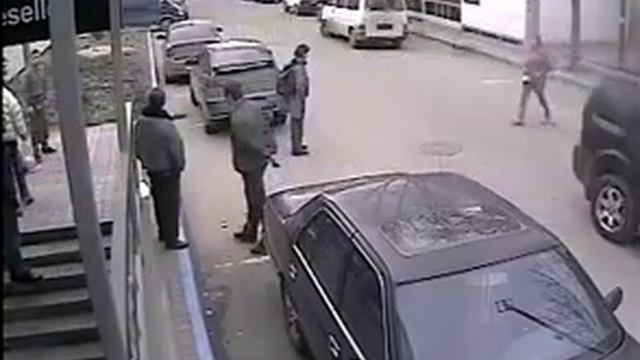 Козаки Аксьонова грабують іноземних журналістів смотреть онлайн