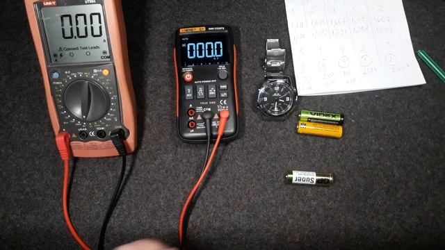 Разряд батареек ALKALINE до 1 вольта замыканием. смотреть онлайн