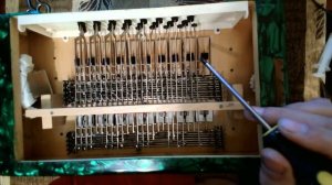 Ремонт гармони. Как уменьшить шум механики левого полукорпуса гармони.