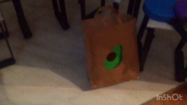 Влог: Идём в магазин за продуктами смотреть онлайн