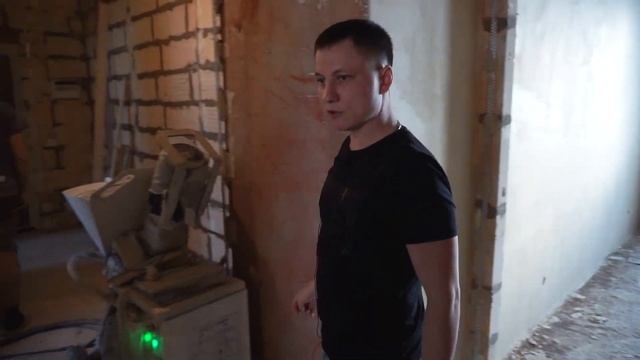 Машинная штукатурка стен и потолков в квартире новостройки. Mixer 20 смотреть онлайн