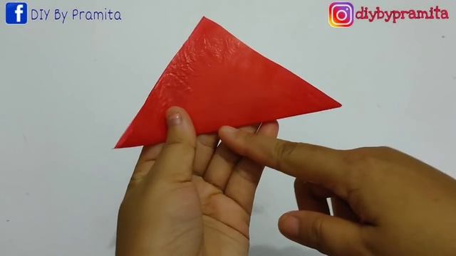 DIY Bunga Gantung Hiasan Dinding dari Plastik Kresek | Flower Wall Hanging from Plastic Bag смотреть онлайн