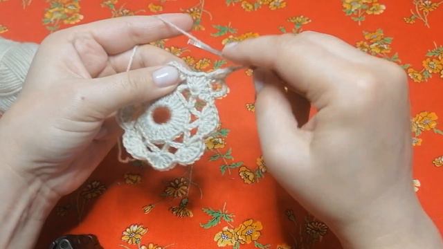Квадратный мотив #3 смотреть онлайн