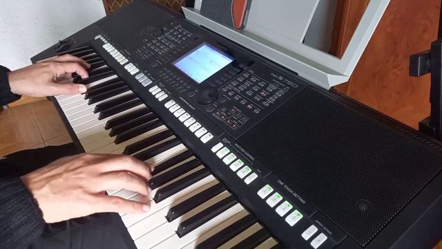 WEST END GIRLS - PET SHOP BOYS - YAMAHA KEYBOARD смотреть онлайн