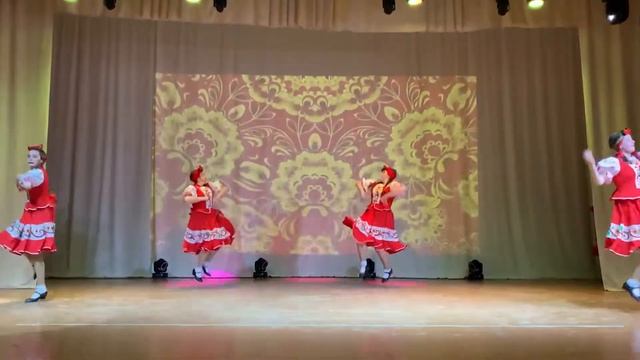 Ансамбль фантазия "Барыня" смотреть онлайн