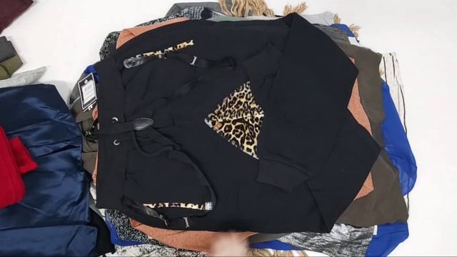 201-0380(5). MIX BRAND WINTER Женский микс одежды Зима смотреть онлайн