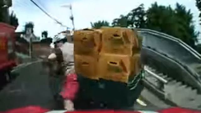 ГРУЗОВОЙ МОПЕД)) смотреть онлайн