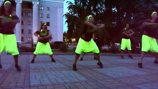 2013-07-07 Reggaeton flashmob смотреть онлайн