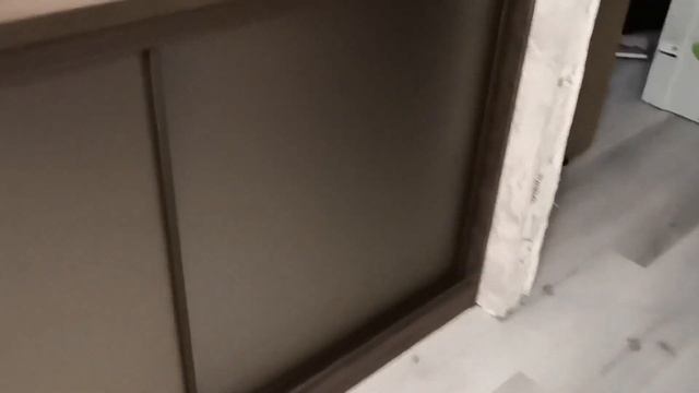 тумба под ТВ с дверцами шкафа купе. смотреть онлайн