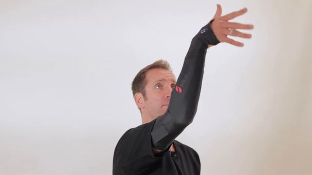 In-app video: Palm twist in смотреть онлайн