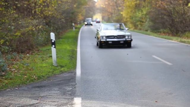 Oldtimer kaufen - Classicbid - Mercedes 450SL Fahrbericht смотреть онлайн