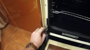 Как снять дверцу электроплиты Gorenje.