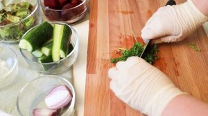 Низкокалорийный САЛАТ из СВЕКЛЫ и свежих ОГУРЦОВ! #салат #свекла #огурцы