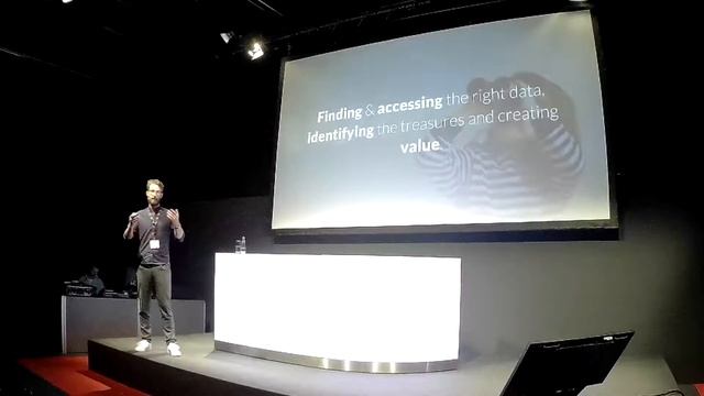 Ruben Horbach: Time-Series Forecasting by ETECTURE смотреть онлайн