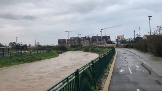 Полноводная река Гезер смотреть онлайн