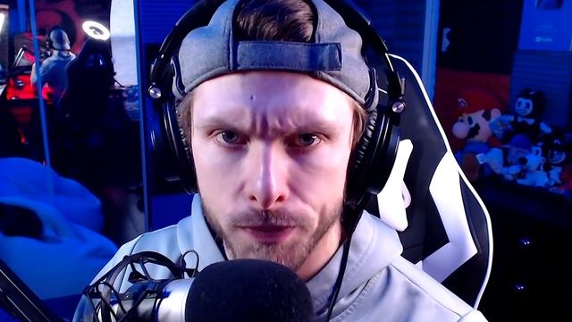 FNAF SECURITY BREACH TRY NOT TO LAUGH: FAT GREGORY EDITION (so funny) смотреть онлайн