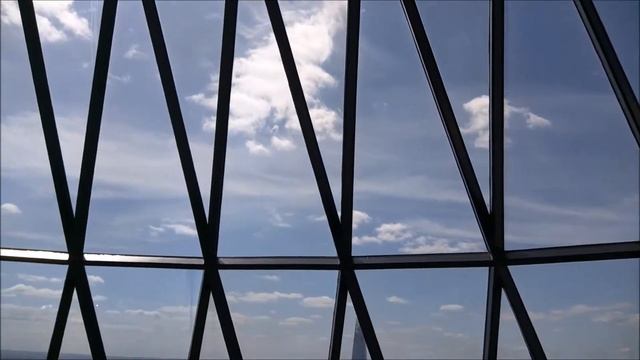 The Gherkin Penthouse View in London смотреть онлайн